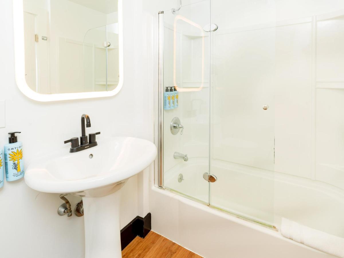 Aqua By American Beech - Adults Only Aquebogue Bagian luar foto